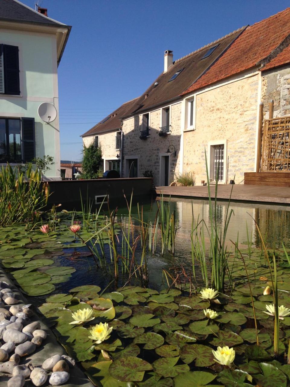 Maison D'Hotes Les Rainettes Breuillet  Exterior foto