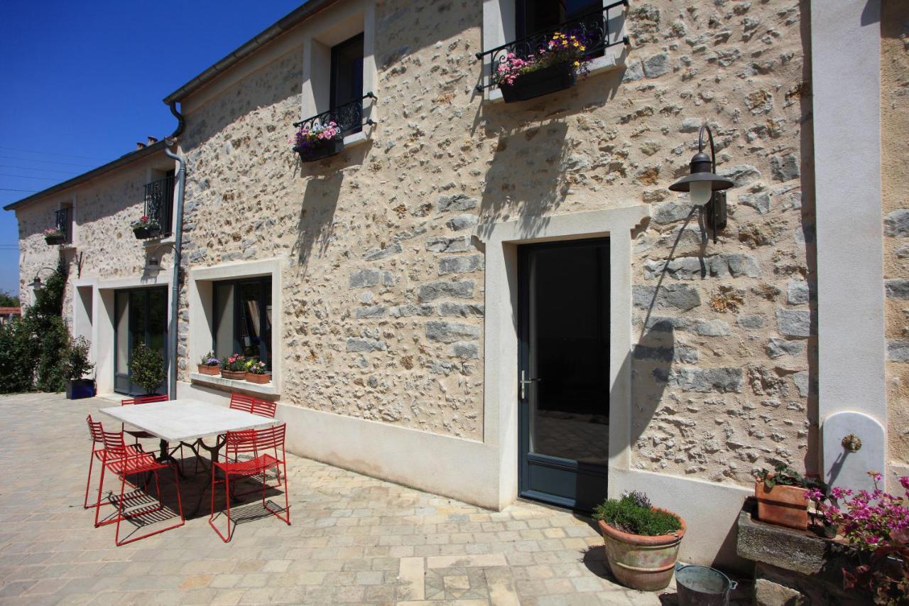 Maison D'Hotes Les Rainettes Breuillet  Exterior foto